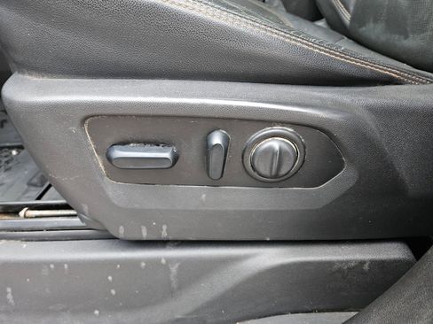 Used 2021 GMC Sierra 2500 AT4 w/ AT4 Premium Plus Package image 23