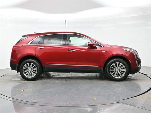 Used 2019 Cadillac XT5 Luxury image 8