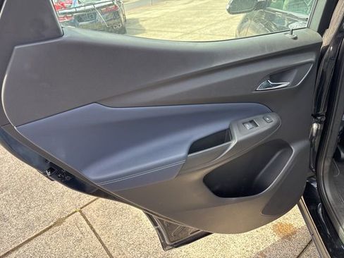 Used 2023 Chevrolet Bolt EUV Premier w/ Sun & Sound Package FWD image 32