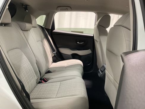 Certified 2026 Honda HR-V LX image 27