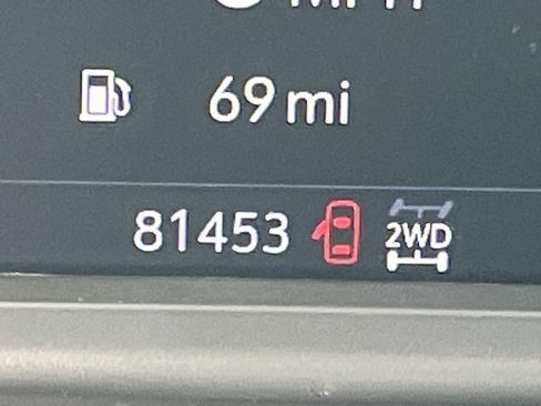 Used 2021 Chevrolet Tahoe Z71 image 34