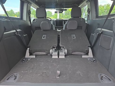 Used 2026 Ford Bronco 2-Door w/ Sasquatch Package AWD/4WD image 94