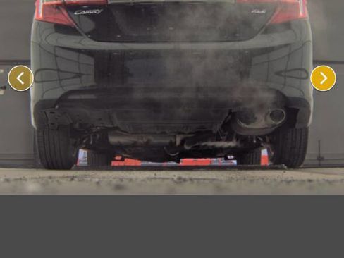 Used 2012 Toyota Camry XLE image 7