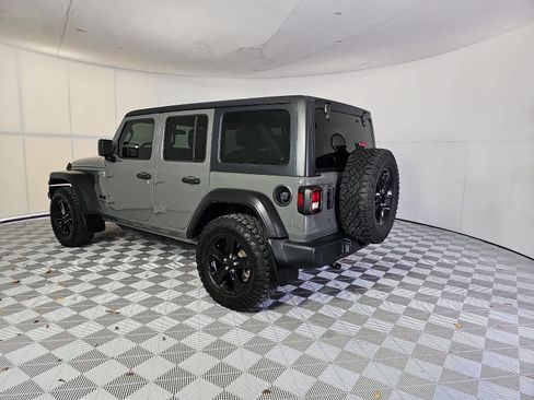 Used 2019 Jeep Wrangler Unlimited Sport AWD/4WD image 29