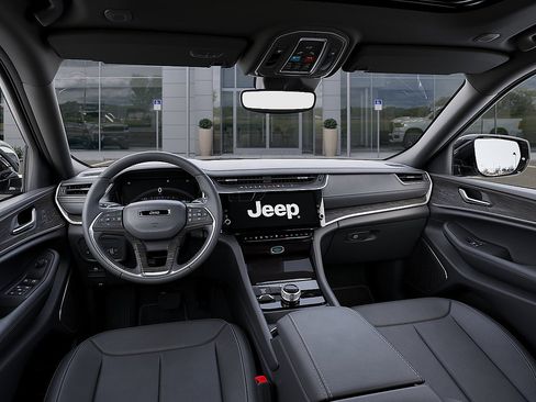 Used 2026 Jeep Grand Cherokee Limited w/ Limited Altitude Package AWD/4WD image 14