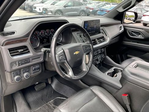 Used 2021 Chevrolet Tahoe LT w/ LT Signature Package AWD/4WD image 8