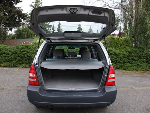 Used 2005 Subaru Forester 2.5X AWD/4WD image 16