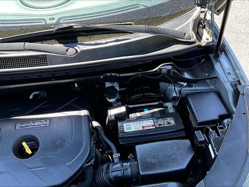 Used 2016 Kia Soul + w/ Primo Package FWD image 32