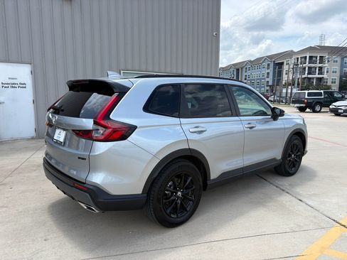 Used 2026 Honda CR-V Sport-L image 8