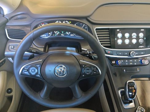 Used 2018 Buick LaCrosse Essence image 22