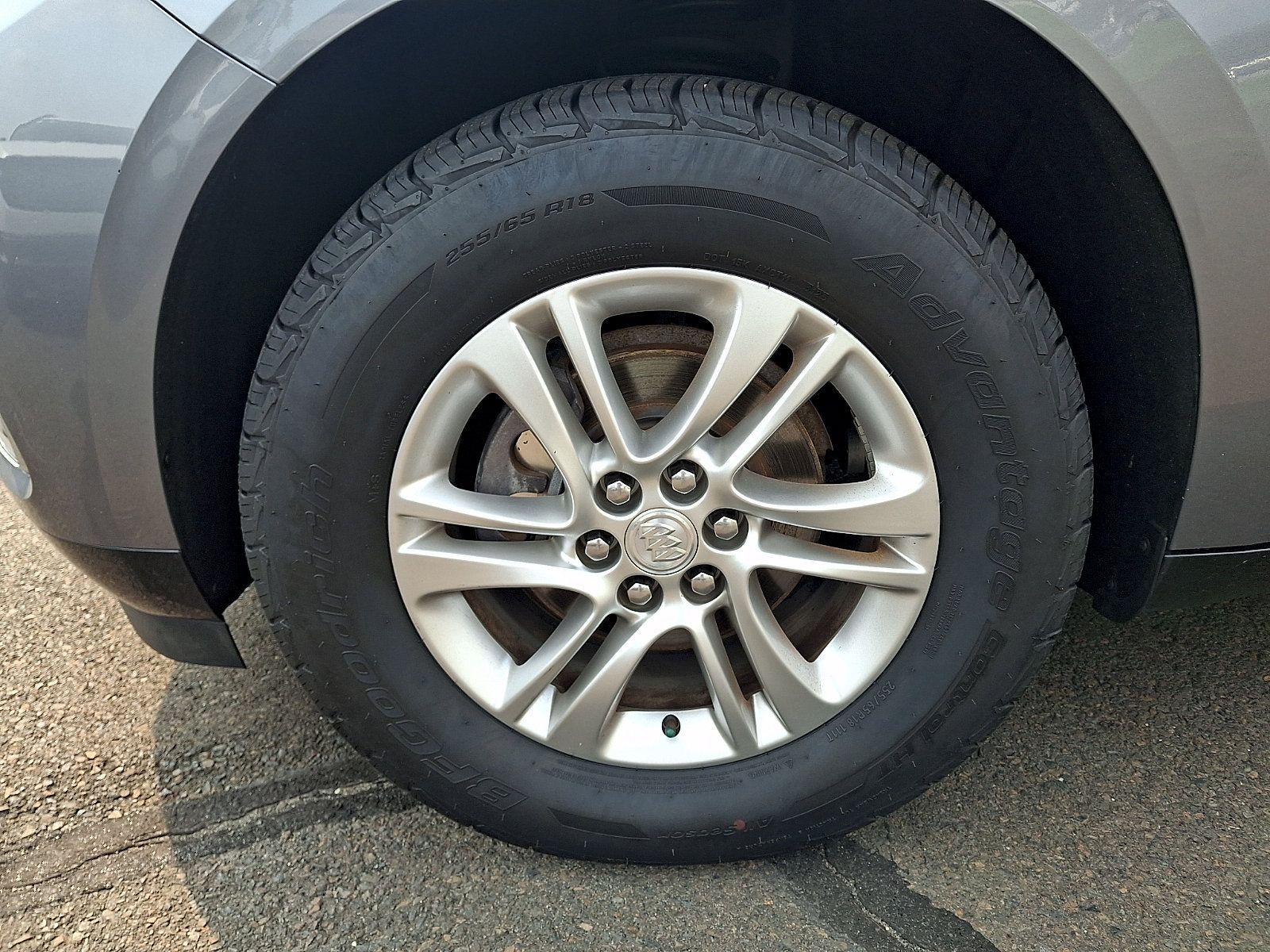 Used 2020 Buick Enclave Essence w/ Sound and Sites Package FWD image 10
