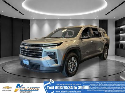 Used 2026 Chevrolet Traverse LT w/ Driver Confidence Package