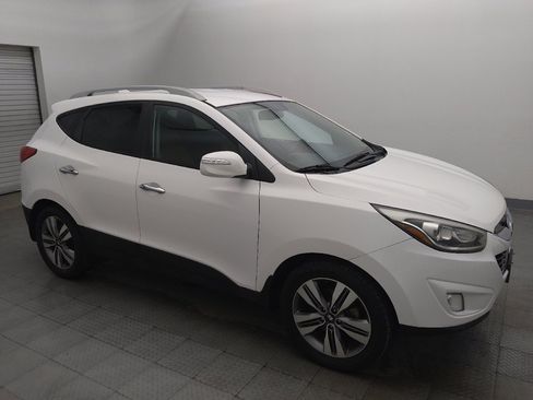 Used 2015 Hyundai Tucson Limited FWD image 11