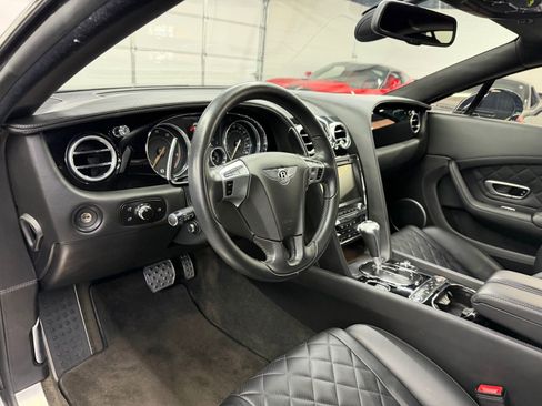 Used 2017 Bentley Continental GT image 17
