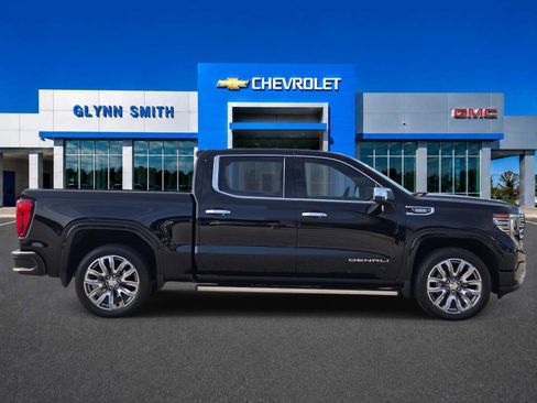 Used 2023 GMC Sierra 1500 Denali w/ Denali Reserve Package AWD/4WD image 6