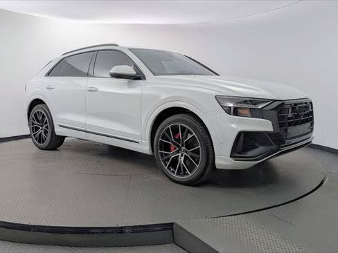 Used 2023 Audi Q8 Premium Plus w/ Premium Plus Package AWD/4WD image 11