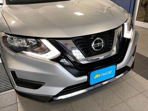 Used 2020 Nissan Rogue S AWD/4WD image 31