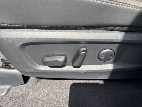 New 2026 Nissan Pathfinder SL AWD/4WD image 18