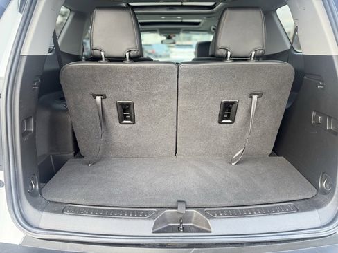 Used 2021 GMC Acadia AT4 w/ Trailering Package image 5