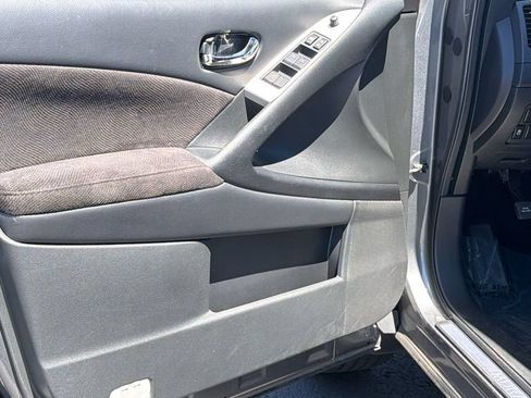 Used 2014 Nissan Murano S FWD image 22