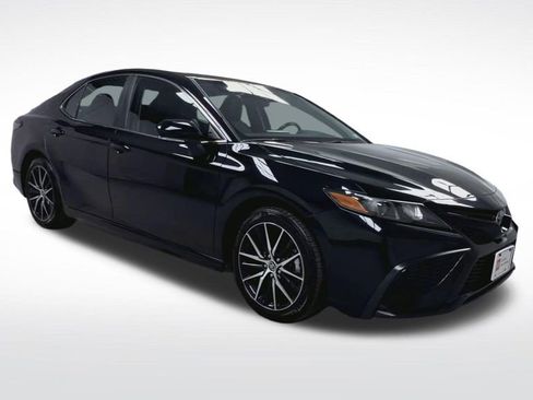 Certified 2023 Toyota Camry SE w/ Cold Weather Package FWD image 2