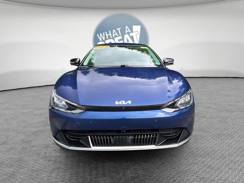 Used 2022 Kia EV6 Wind w/ Wind Technology Package AWD/4WD image 9