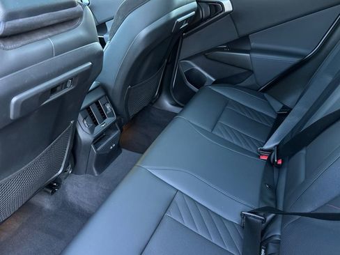 Used 2025 BMW X3 M50 w/ Premium Package image 12