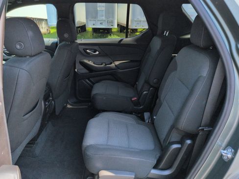 Certified 2022 Chevrolet Traverse LT AWD/4WD image 25
