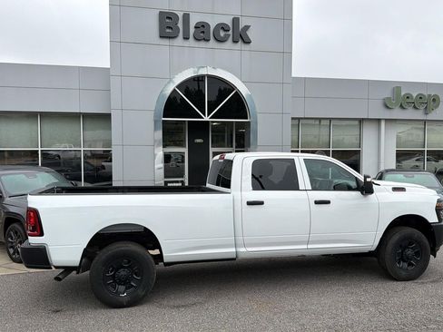New 2026 RAM 3500 Tradesman AWD/4WD image 3