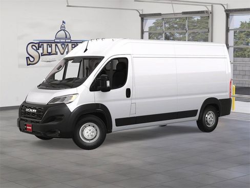 New 2024 RAM ProMaster 2500 w/ Power Group image 2