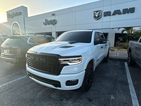 Used 2025 RAM 1500 Limited AWD/4WD image 23