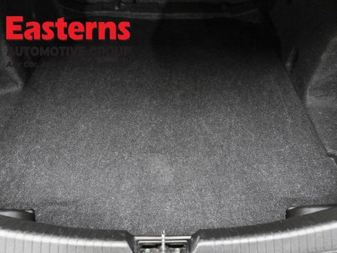 Used 2024 Chevrolet Malibu LT image 9