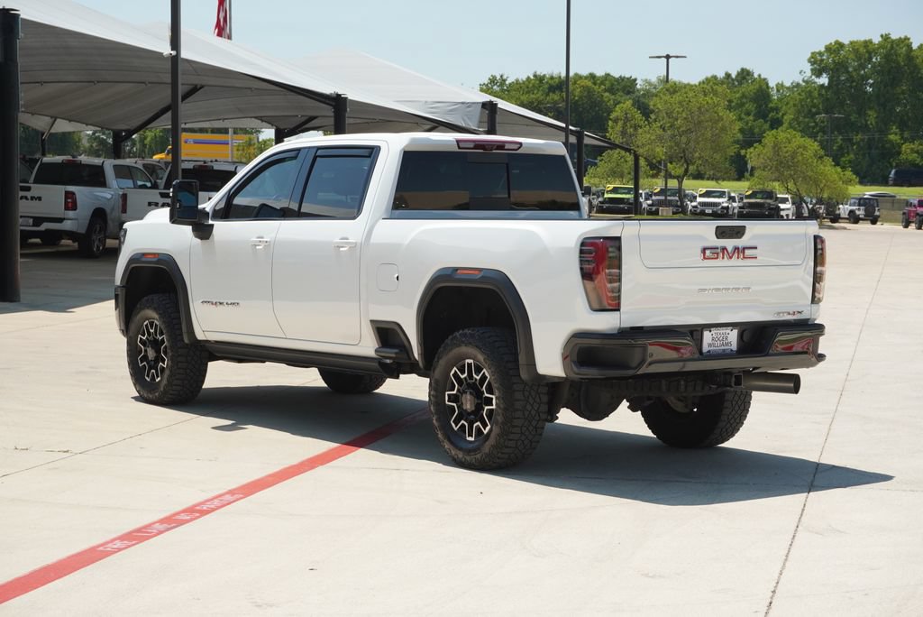 Used 2025 GMC Sierra 2500 AT4X AWD/4WD image 3