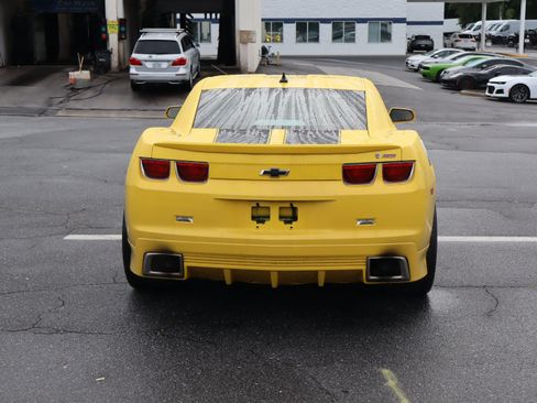 Used 2010 Chevrolet Camaro SS w/ LPO, Ground Effects Package RWD image 21