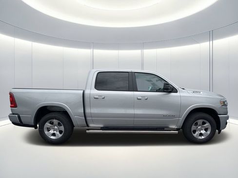 New 2026 RAM 1500 Big Horn AWD/4WD image 3
