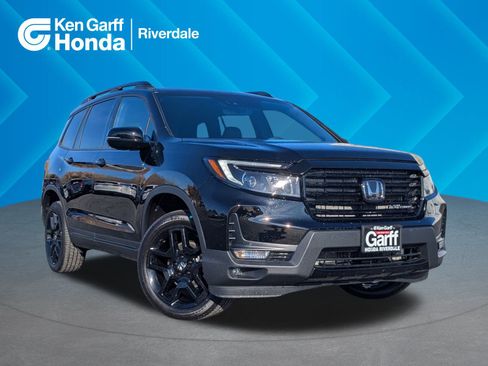 Used 2024 Honda Passport Black Edition image 1