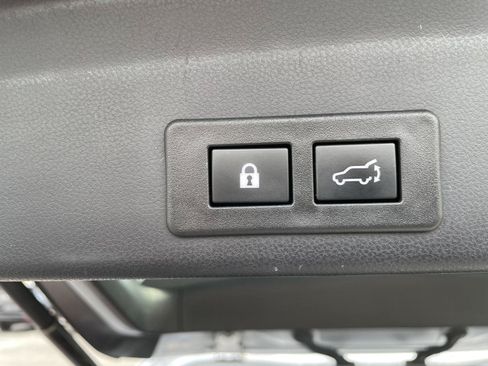 Used 2024 Subaru Ascent Limited AWD/4WD image 31