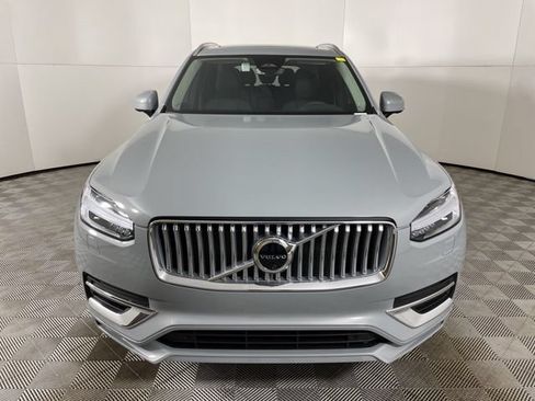 Certified 2025 Volvo XC90 T8 Plus w/ Protection Package Premier AWD/4WD image 8