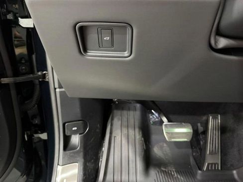 New 2026 Land Rover Range Rover Sport Dynamic SE AWD/4WD image 29