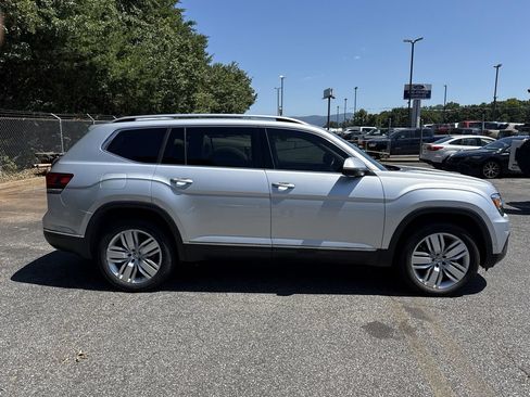 Used 2019 Volkswagen Atlas SEL Premium AWD/4WD image 8