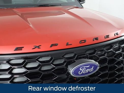 New 2026 Ford Explorer ST-Line w/ ST-Line Street Pack image 13