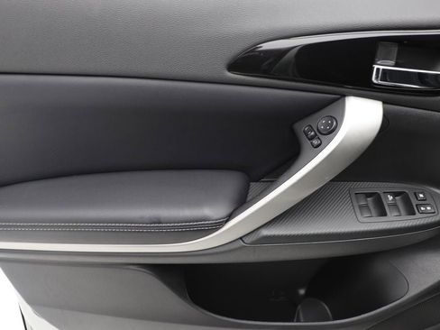 Used 2025 Mitsubishi Eclipse Cross SE image 14