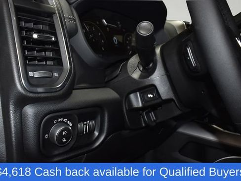 New 2026 RAM 2500 Laramie AWD/4WD image 15