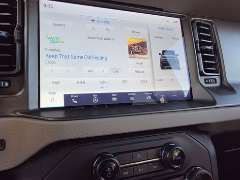 Used 2024 Ford Bronco Wildtrak image 17