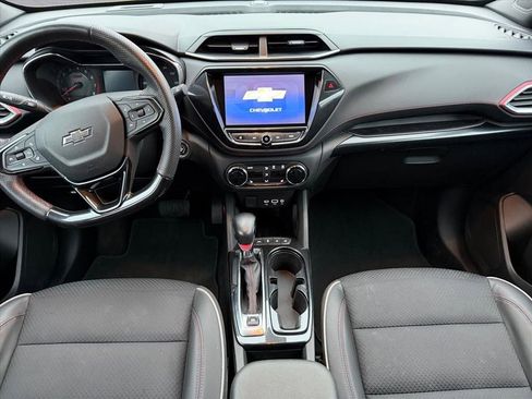 Used 2023 Chevrolet TrailBlazer RS w/ Convenience Package image 13
