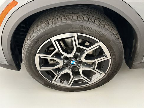 Used 2025 BMW X2 xDrive28i image 11