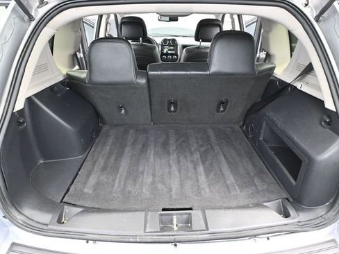 Used 2016 Jeep Compass High Altitude image 36