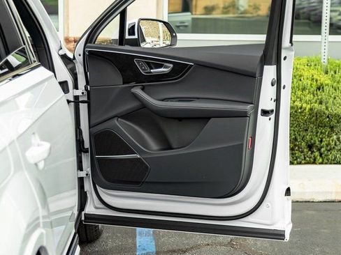 New 2026 Audi Q7 3.0T Premium Plus AWD/4WD image 24