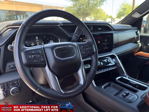 Used 2024 GMC Sierra 3500 Denali Ultimate AWD/4WD image 18
