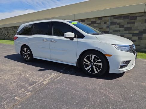 Used 2020 Honda Odyssey Elite image 3